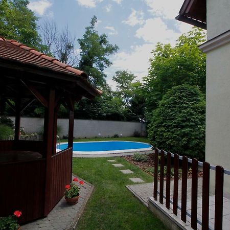 Szepkilatas Vendeghaz Villa Balatonfuzfo Ngoại thất bức ảnh