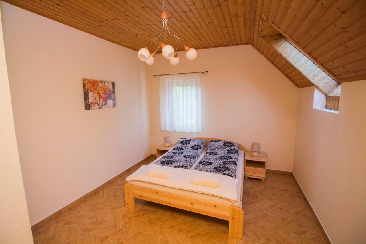 Szepkilatas Vendeghaz Villa Balatonfuzfo Ngoại thất bức ảnh